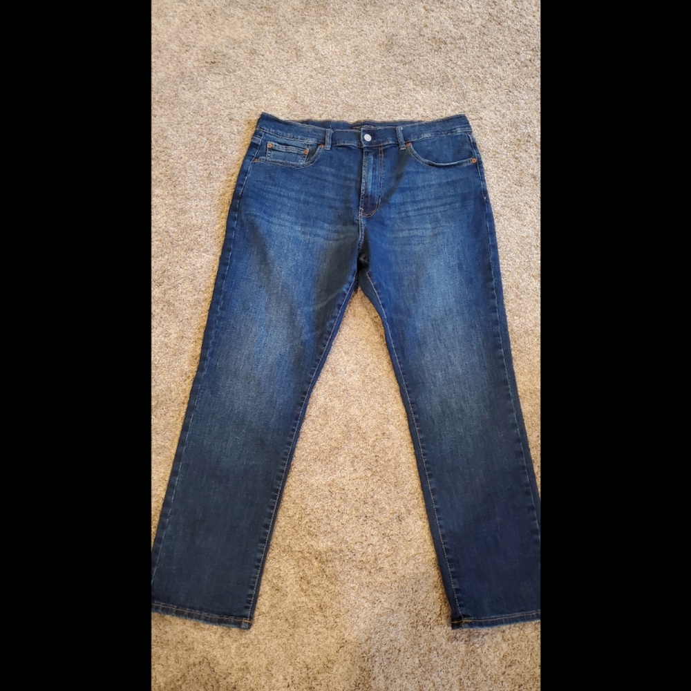 Men's Lucky Brand Jeans 36 x 30 Labeled 410 Athletic Straight EUC